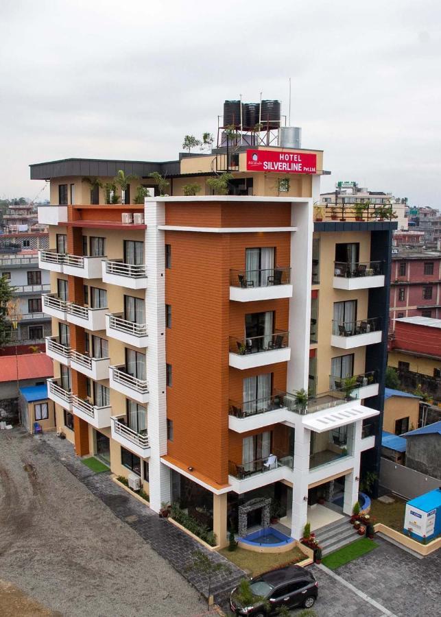 Hotel Silverline Pokhara Zewnętrze zdjęcie