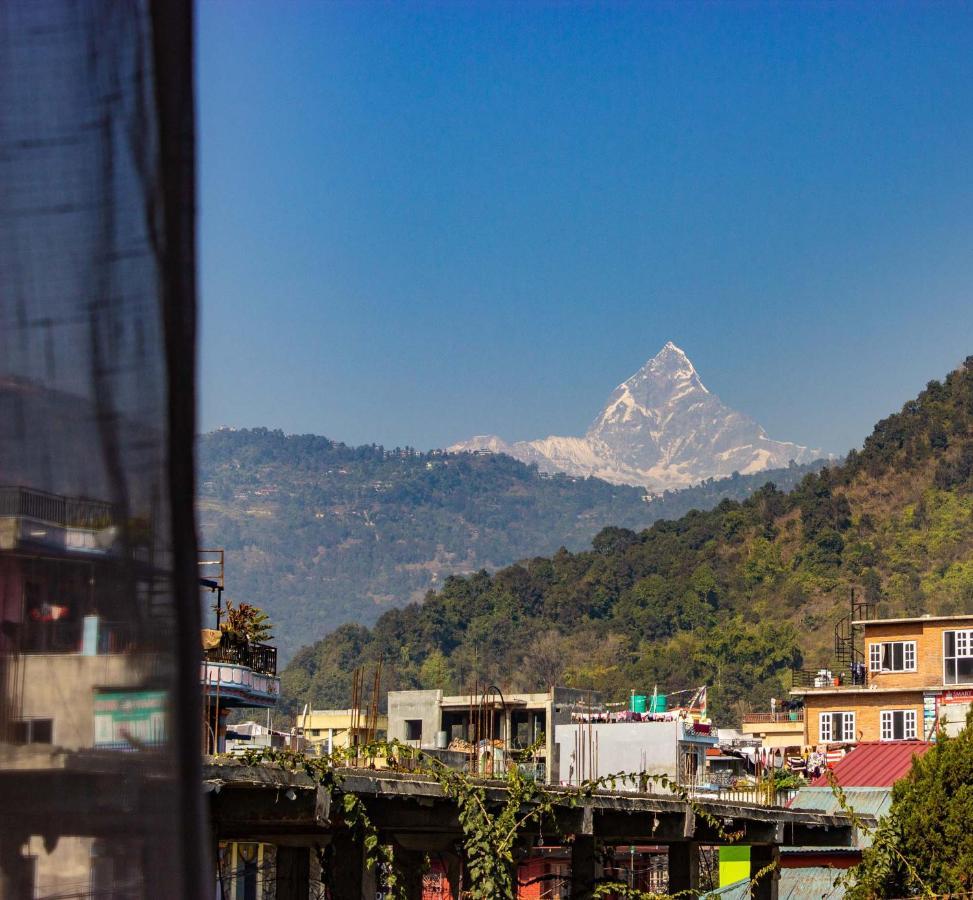 Hotel Silverline Pokhara Zewnętrze zdjęcie